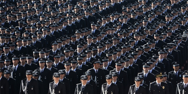 Polis Akademi Başkanlığı, 2017 Yılı 3.Dönem İlk Derece Amirlik Eğitimi Sınav Sonuçlarını Açıkladı!