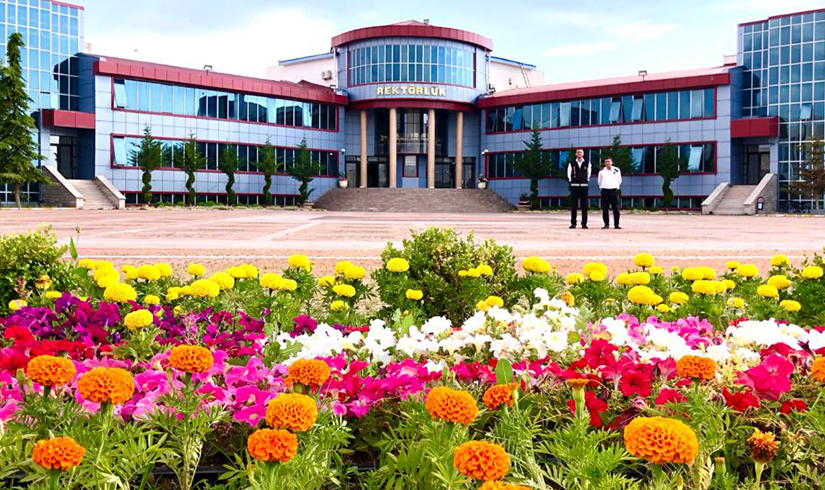 Van Yüzüncü Yıl Üniversitesi Sözleşmeli Personel Alım İlanı