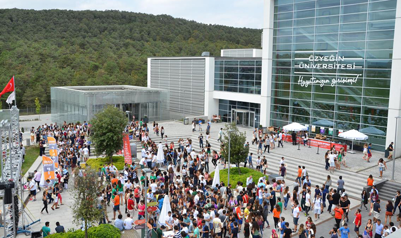 Özyeğin Üniversitesi Araştırma Görevlisi Alıyor