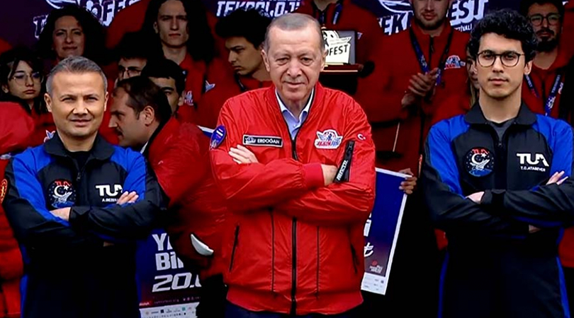 Uzaya gidecek ilk Türk pilot belli oldu: Alper Gezeravcı