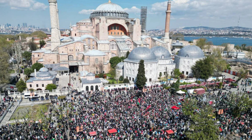 İstanbul Beyazıt’ta Gazze İçin Büyük Yürüyüş!