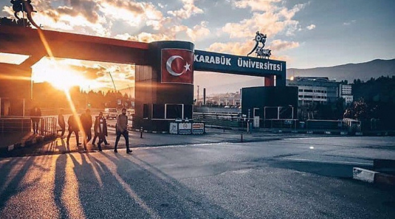 Karabük Üniversitesi 25 Adet Sözleşmeli Personel Alıyor!